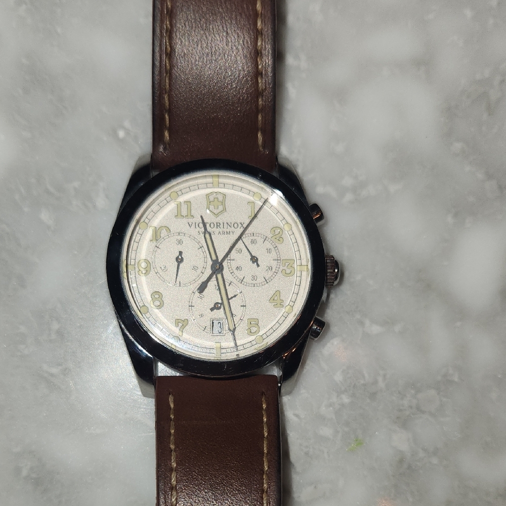 Victorinox Men's Brown Leather Chronograph Watch